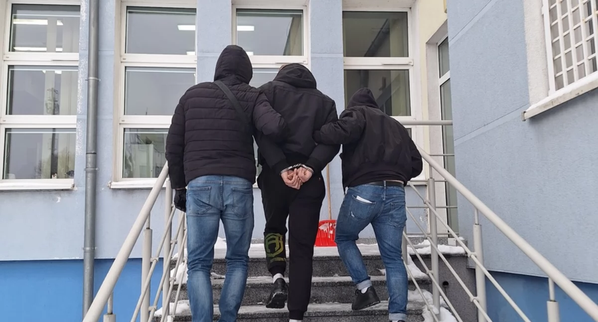 Zatrzymanie w Brodnicy: 23‑latek, ponad kilogram, areszt