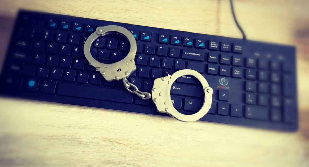 Oszustwo z płatnościami mobilnymi. KWP w Bydgoszczy ostrzega