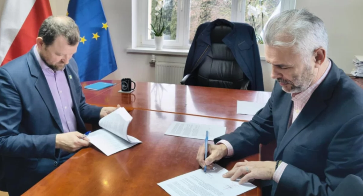 Boisko sportowe w Wudzynie: umowa na projekt podpisana