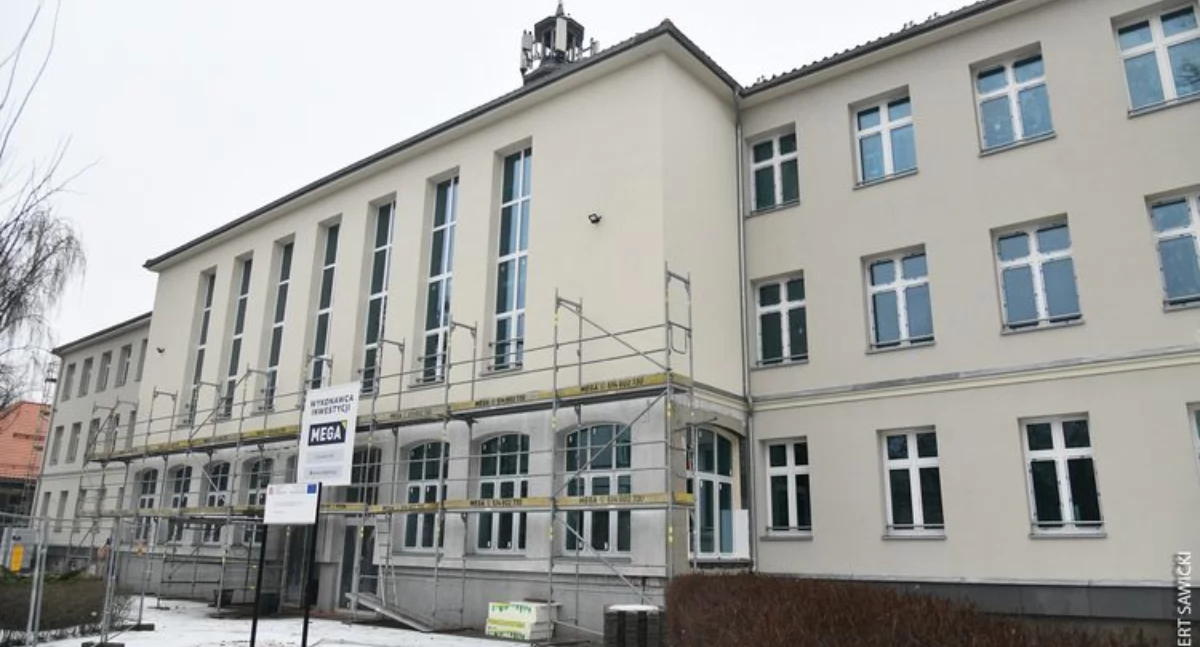 Modernizacja szkoły na Kapuściskach: finisz wiosną, 14,2 mln zł