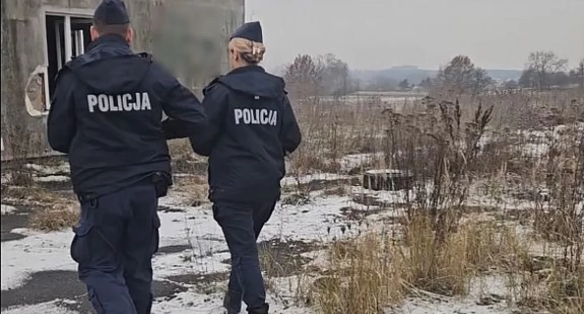 Wychłodzony senior w Skępem. Policjanci zareagowali w porę