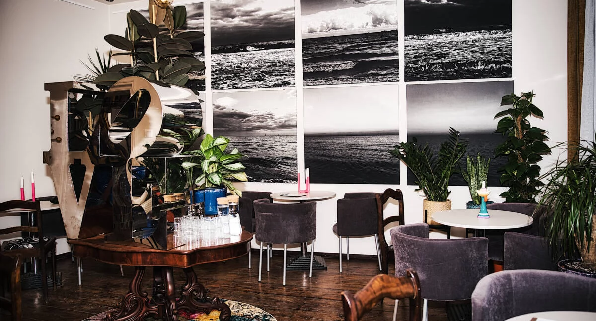 Café Flore w Bydgoszczy. Salon na piętrze przy Krętej 3 już działa
