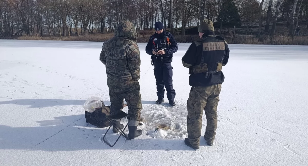 Wspólny patrol Policji i Państwowej Straży Rybackiej w Kruszwicy