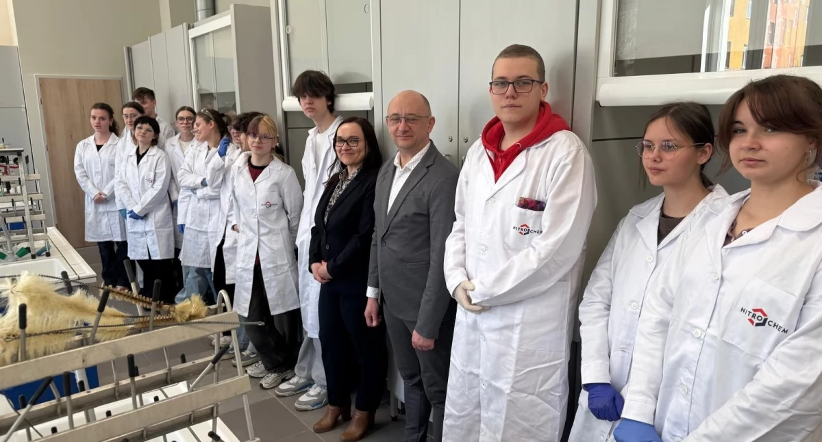 Nitro-Chem S.A. doposaża klasy technik analityk w Bydgoszczy