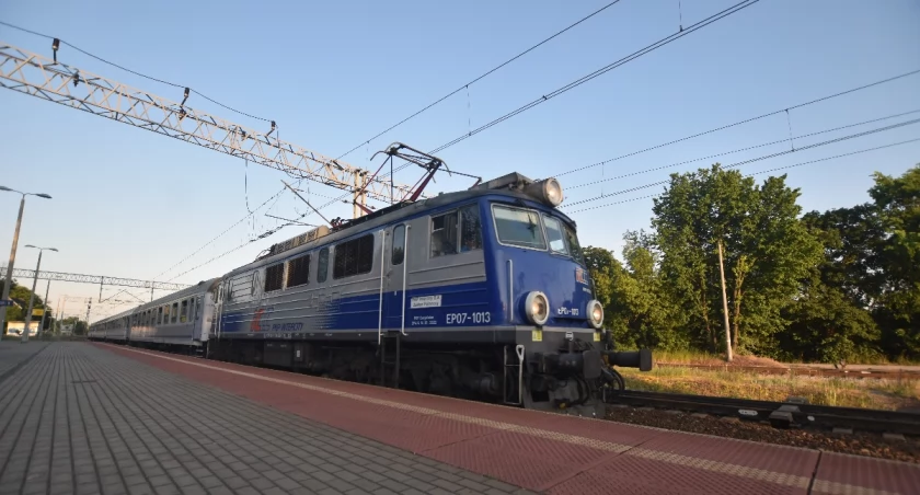 Śmiertelny wypadek na torach koło Bydgoszczy. Objazd przez Inowrocław