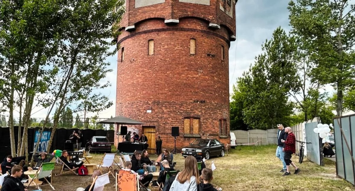 Wieża ciśnień Bydgoszcz: światło po ponad 40 latach