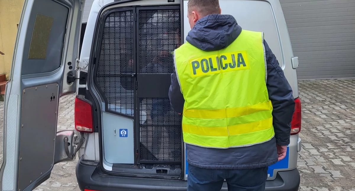 Kradzież wózka inwalidzkiego w Dobrem. Zarzuty dla 47-latka