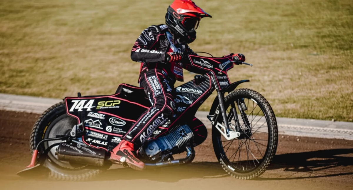 Wielkie Derby Regionu Toruń. Pożegnanie Miedzińskiego o 18:00
