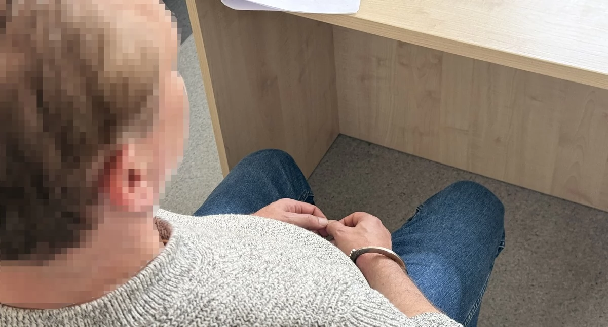 Kradzieże mieszkań w Toruniu. „Elektryk” zatrzymany