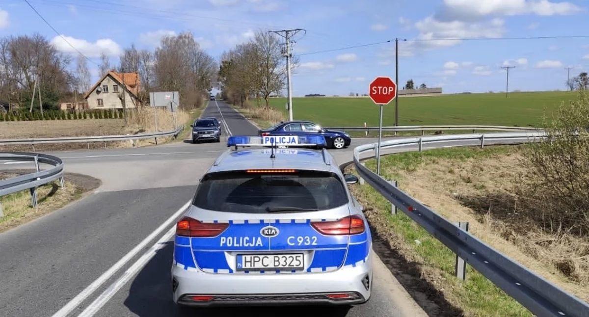 Policyjny dron Świecie: 12 wykroczeń na DK 240 w Plewnie