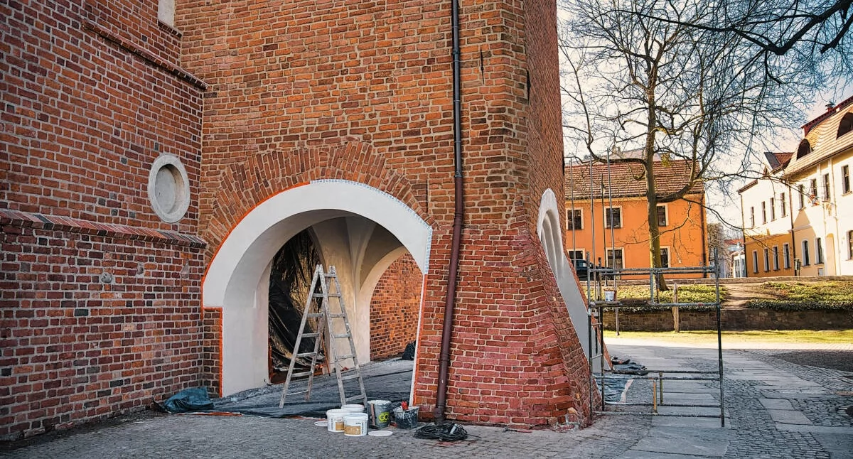 Remont katedry w Bydgoszczy: wejście gotowe, majowy jubileusz