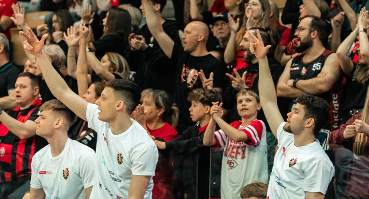 Astoria Bydgoszcz zaczyna play-offy. Niedziela 18:00, pon. 19:00