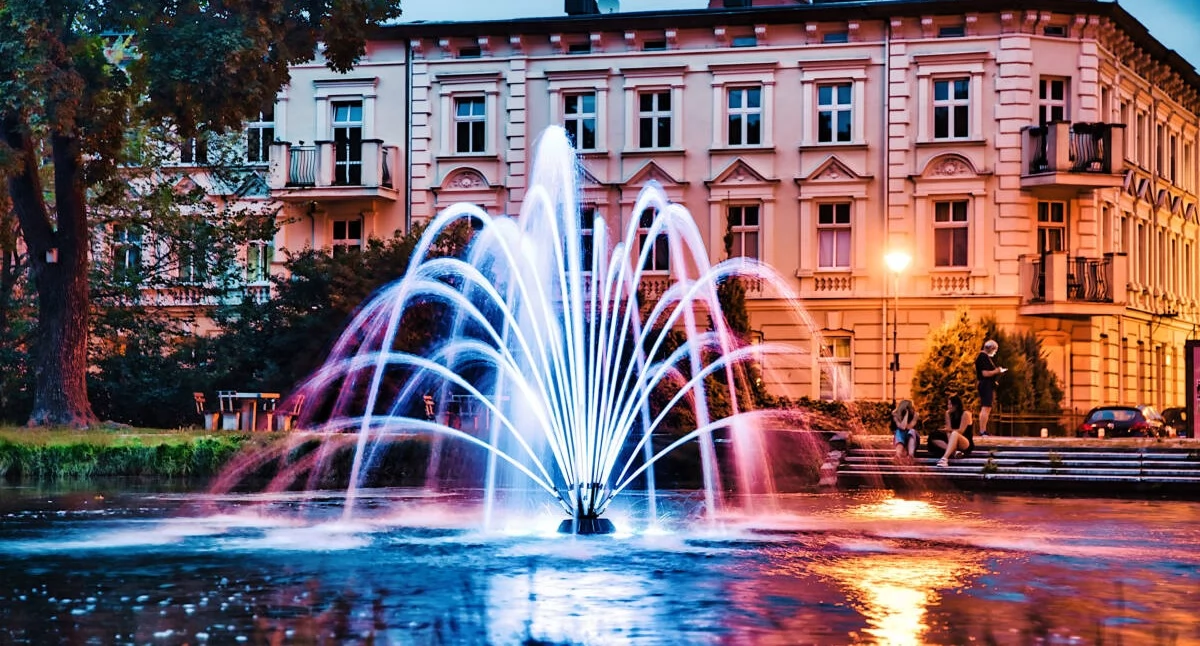 Fontanny w Bydgoszczy na majówkę. AquaNutka o 21:30