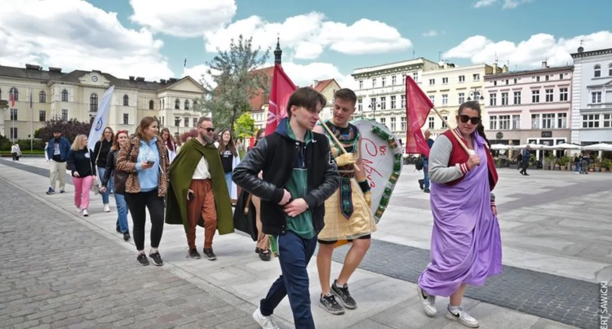 Juwenalia 2026 w Bydgoszczy: parada 11 maja, scena przy Torbydzie