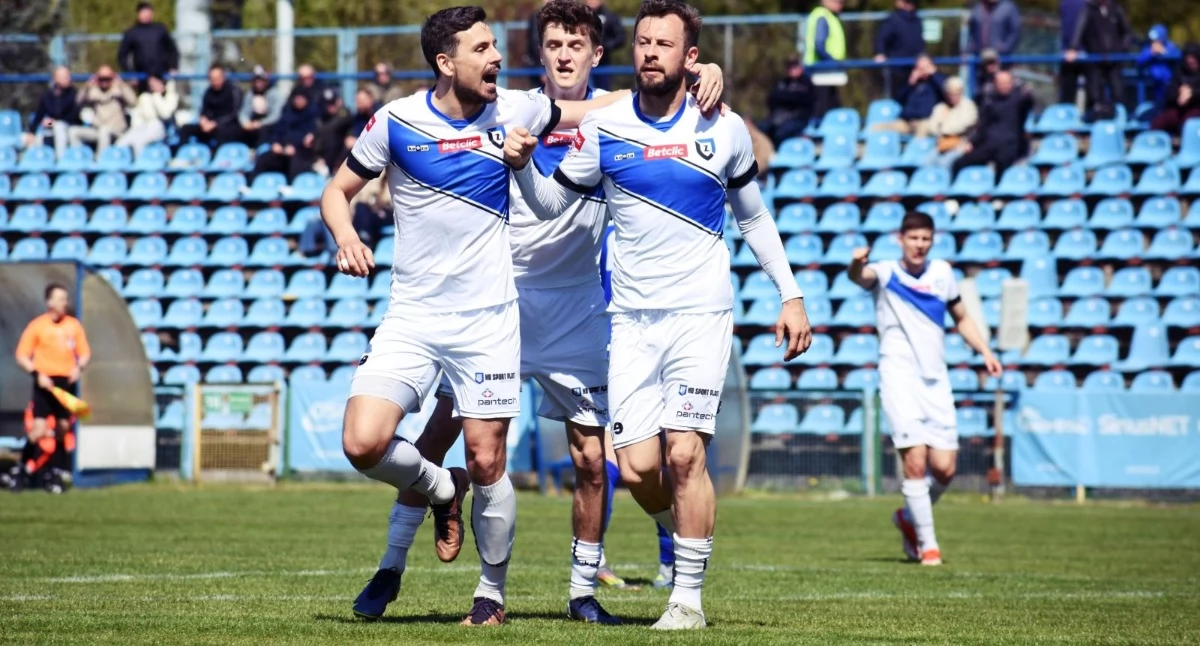 Derby w Toruniu: Zawisza zagra z Elaną w sobotę o 15:00