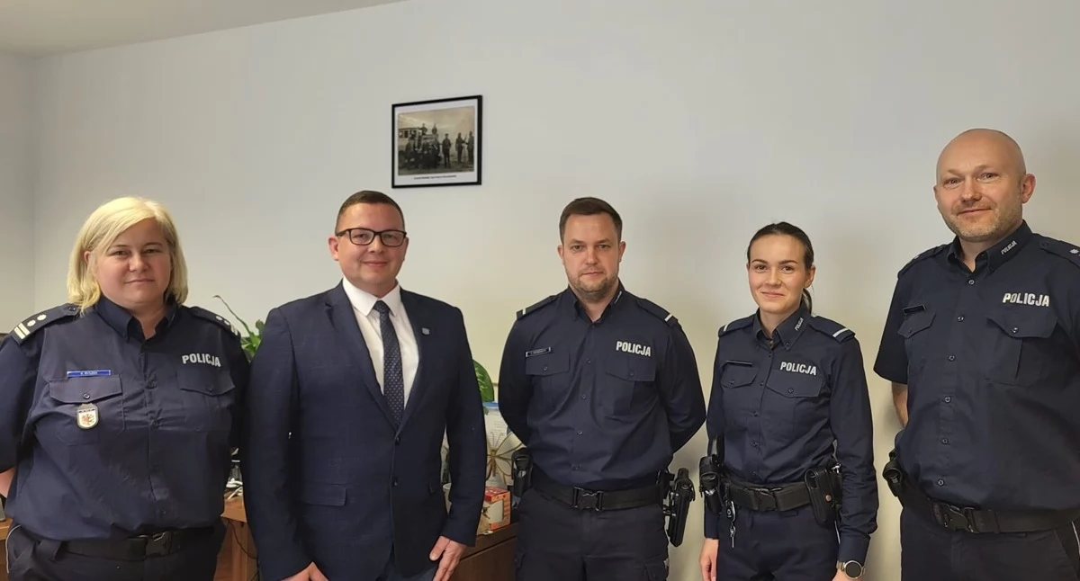 Więcbork: Policjanci udaremnili włamanie po północy