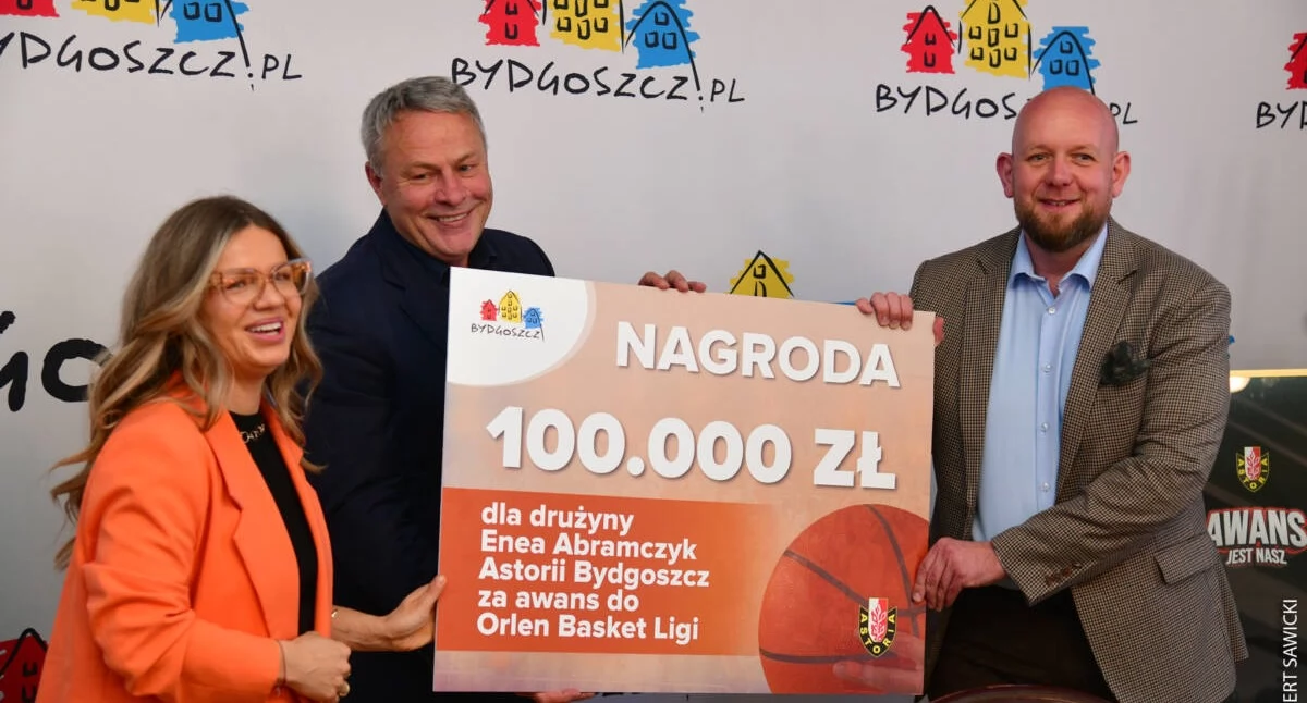 Bydgoszcz daje 100 tys. zł Astorii. Awans świętowany w ratuszu