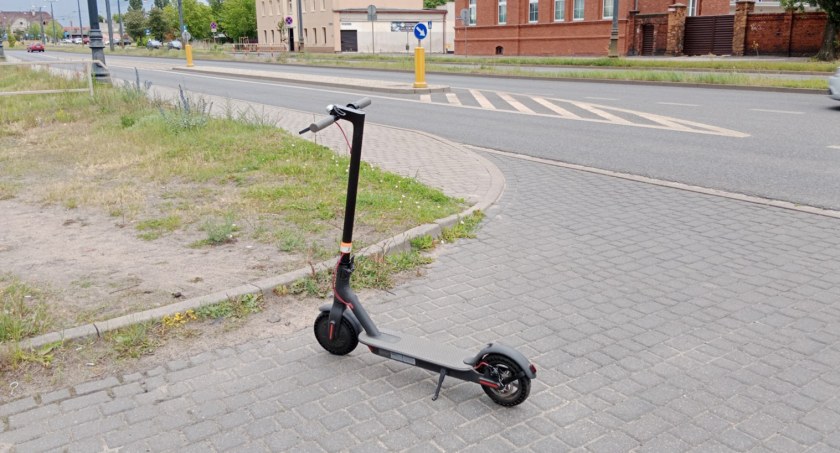 Hulajnogi elektryczne w domach Bydgoszczan. Czy są bezpieczne?