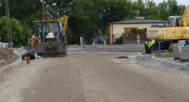 Ulica Podleśna w budowie. 800 m nowej jezdni do listopada