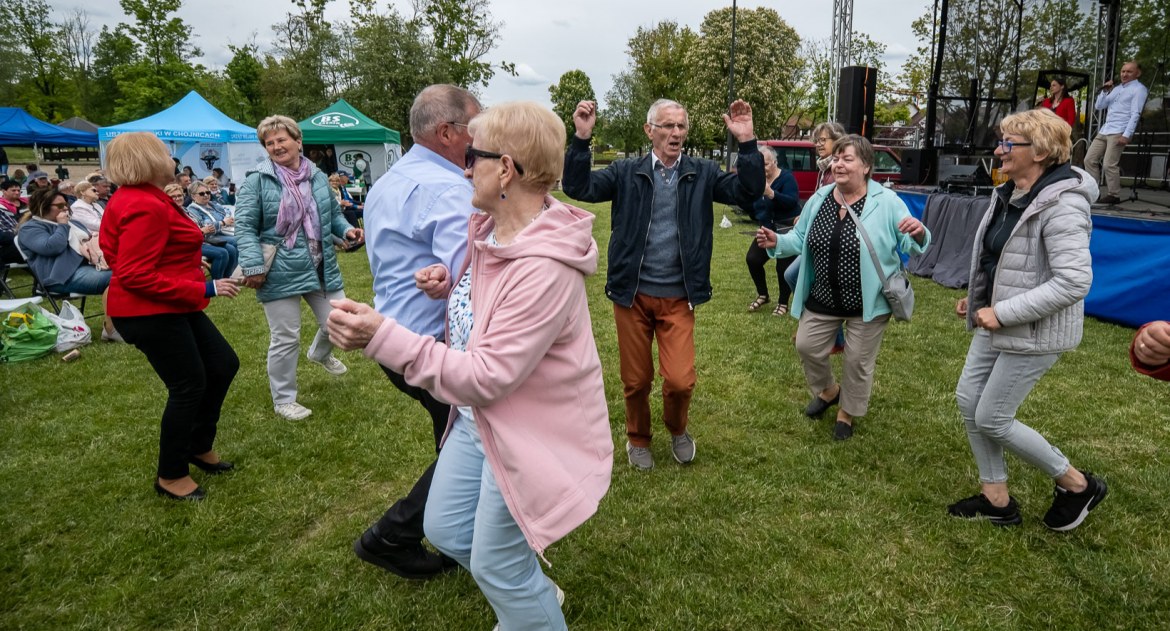 Seniorzy bawili się w Parku 1000-lecia (FOTOGALERIA)