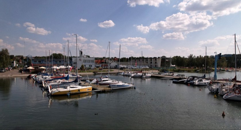 Gdzie trafiają ścieki z houseboatów i żaglówek?