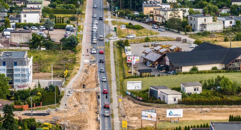 Zobacz jak wyglądają prace przy budowie ronda na Bytowskiej