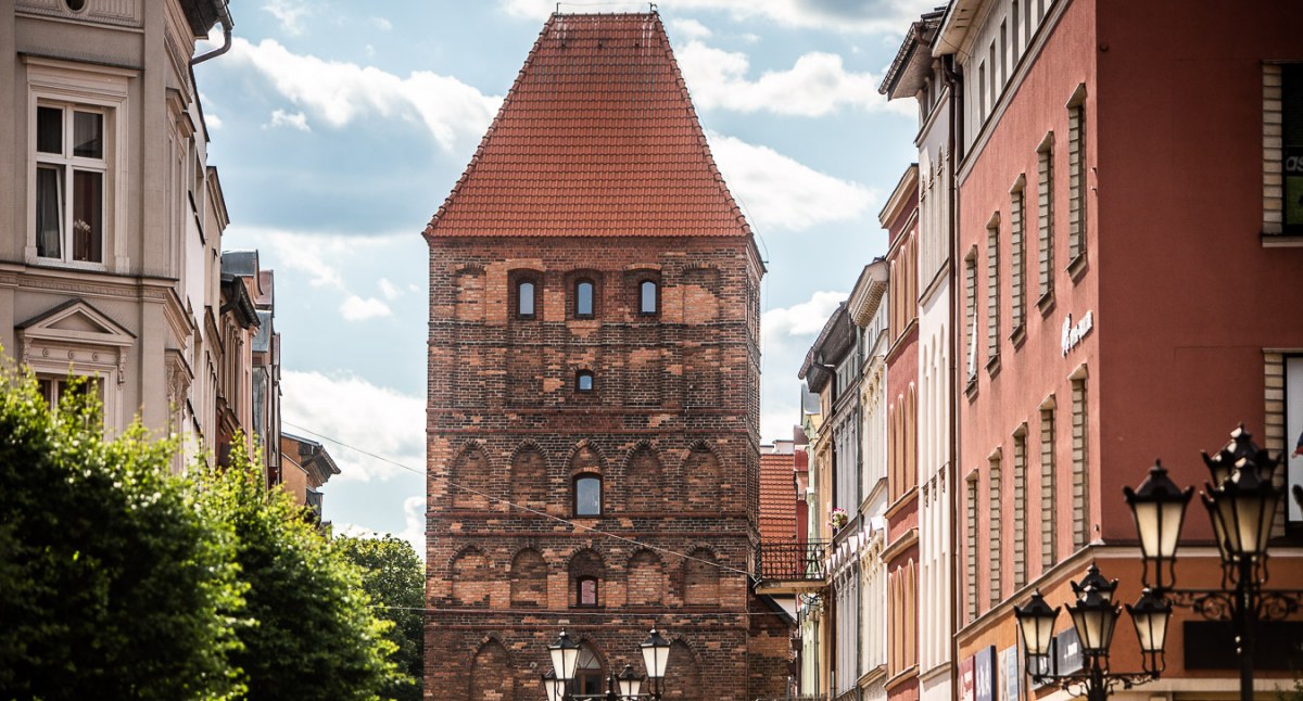 Zajrzyj do skarbca, do stodoły albo na stary cmentarz