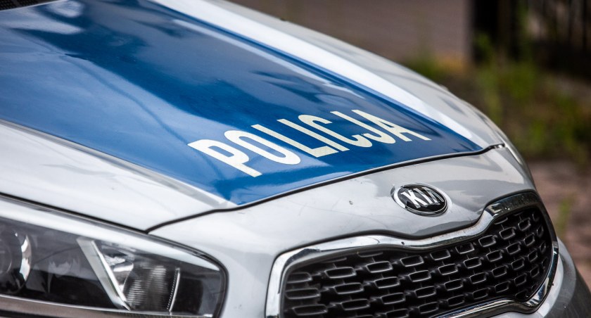 Piętnastolatka jechała hulajnogą. Kierowca jej nie zauważył