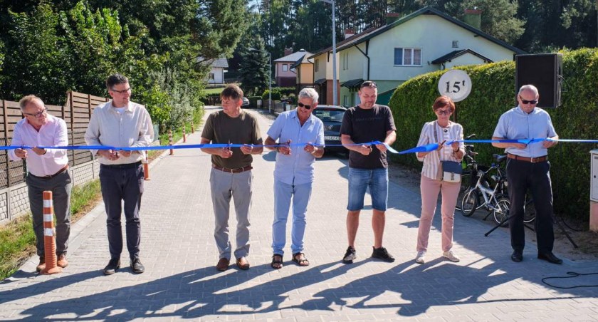 Ulica Stokrotek w Charzykowach oficjalnie oddana do użytku