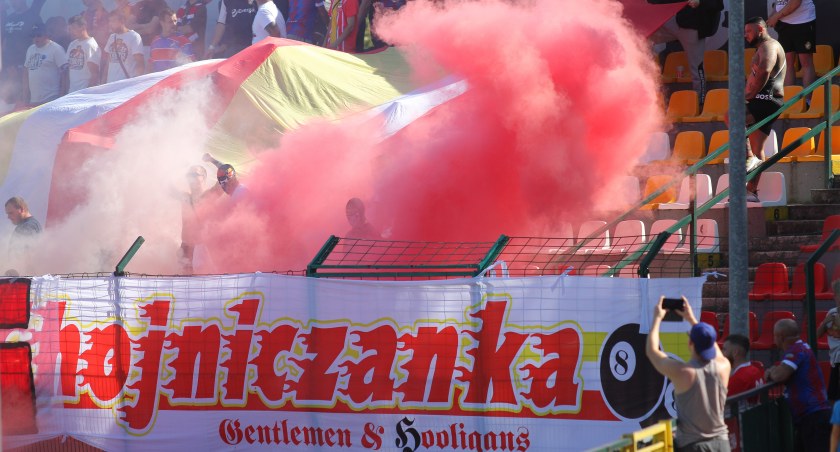 Gryf Słupsk zdeklasował rezerwy Chojniczanki w meczu o fotel lidera
