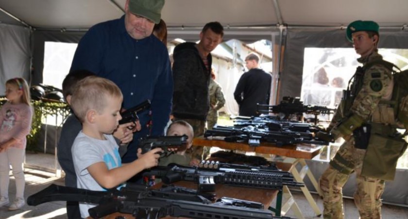 Chojnicki Piknik Militarny. Będą zbierane datki na leczenie Moniki Stefankiewicz