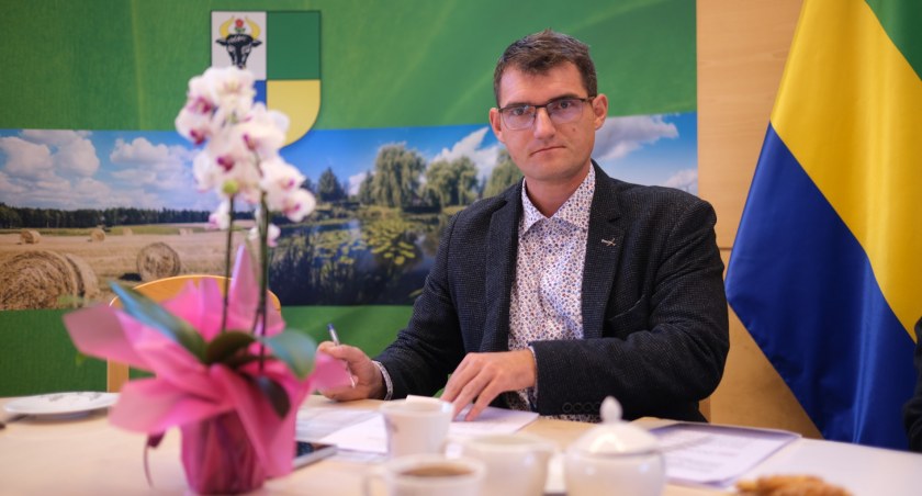 Angowice i Silno będą miały twardsze drogi. Umowa podpisana