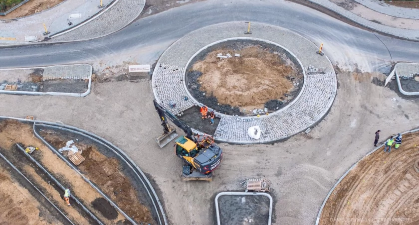 Trzy tygodnie do ukończenia ronda na Bytowskiej. Jak idą prace?