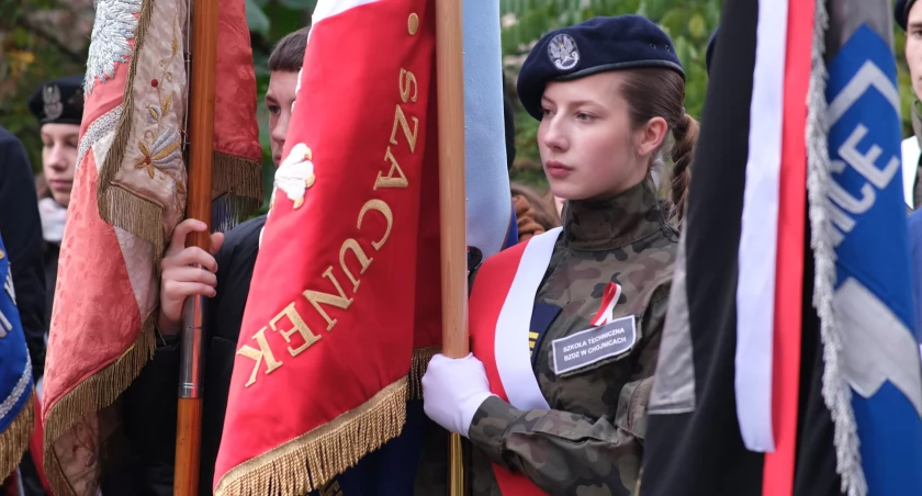 Wielu młodych chojniczan przyszło na obchody 11 listopada