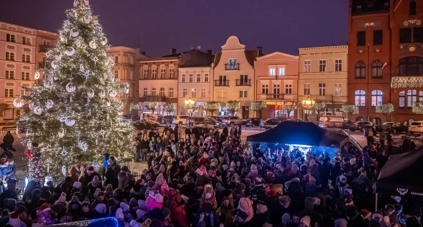 Dzisiaj zaczyna się XV Jarmark Świąteczny. Jakie czekają na was atrakcje?