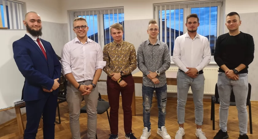 Stowarzyszenie Pasjonatów Sportów Elektronicznych z Brus to nie tylko gry komputerowe