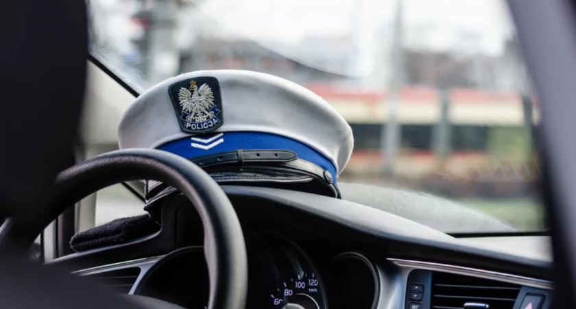 Przed policjantami uciekał volkswagenem T4