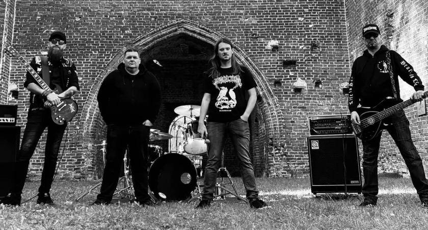Ciężkie dźwięki nadchodzą! Backhand Slap, Death Crusade i DOFX na żywo w Chojnicach