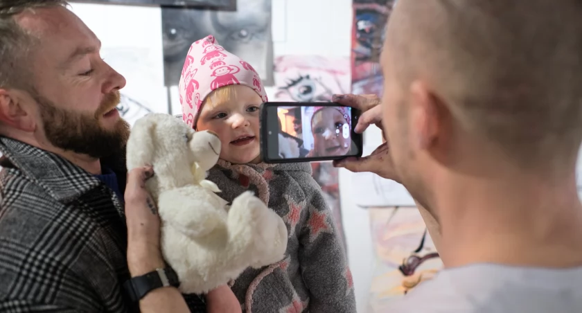 Projekt Spojrzenia Mikołaja Harmozy: wyjątkowy performans w Chojnicach