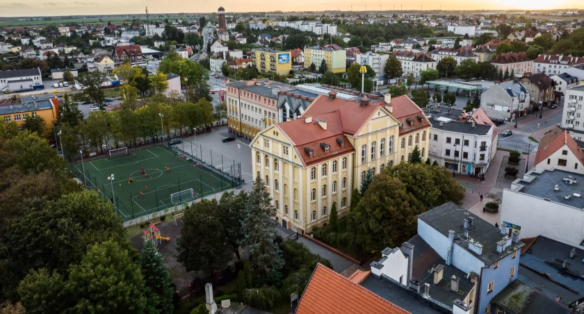 Zaproszenie na Dzień Otwarty Szkoły Podstawowej Nr 1 w Chojnicach