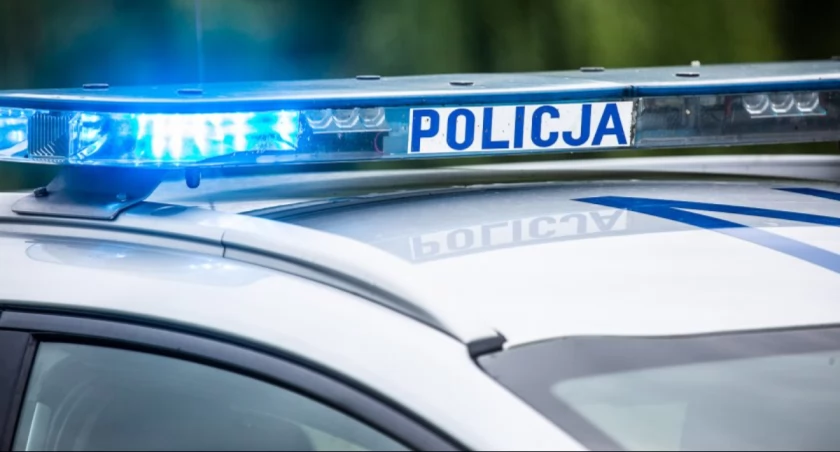 Nietrzeźwy kierowca zatrzymany po próbie ucieczki