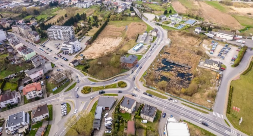 Czy dziura przy ulicy Zielonej zmieni się w końcu w apartamentowiec?