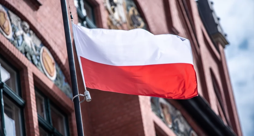 Mieszkasz w Chojnicach, ale zameldowany jesteś w innym samorządzie? Żeby móc zagłosować w wyborach dopełnij formalności!