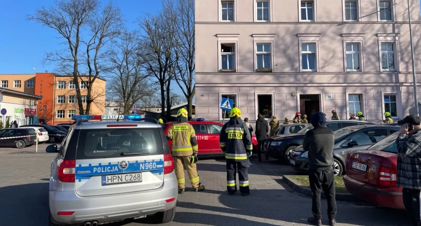 Pożar blisko stacji paliw w centrum Chojnic