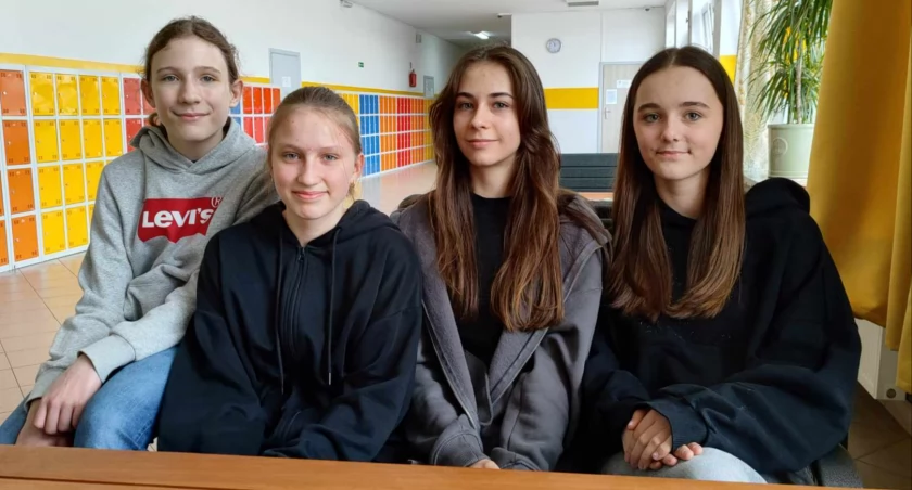 Olaf Hamerski, Marta Kitowska, Weronika Mądrzejewska, Julia Błocińska: sukces uczniów SP nr 7
