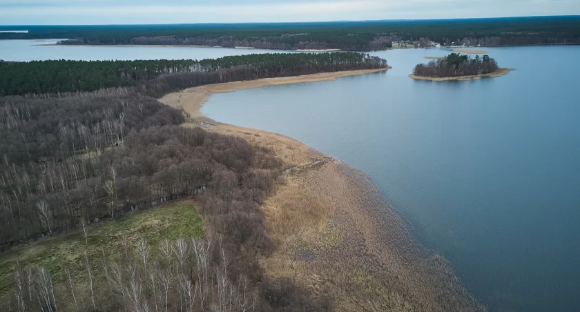 Dokąd na niedzielny spacer? Kopernica i jezioro Charzykowskie