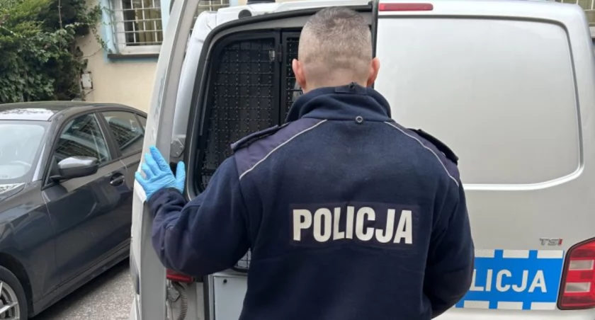 Zastraszył ekspedientkę i wybiegł ze skrzynką piwa
