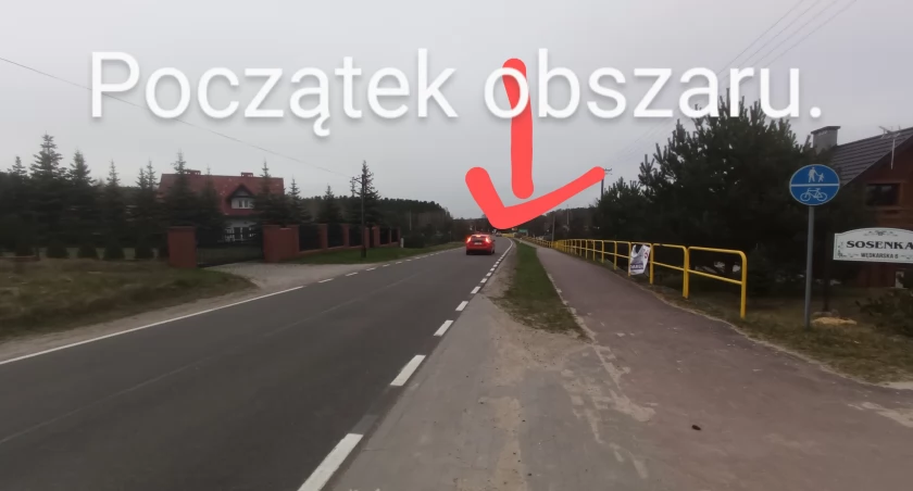 Rozrasta się miejscowość, pora przesunąć znak? Mieszkańcy Swornegaci chcą przesunięcia tablicy 