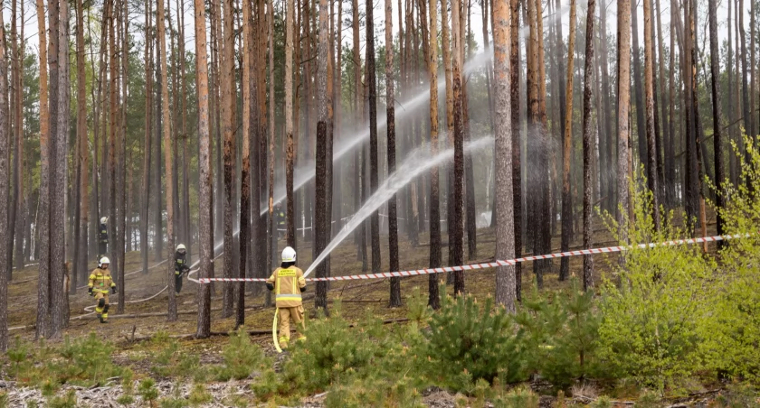Na terenach po nawałnicy trzeba ćwiczyć gaszenie pożarów