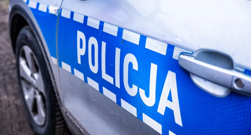 Osobówka wjechała w hulajnogę na Sępoleńskiej